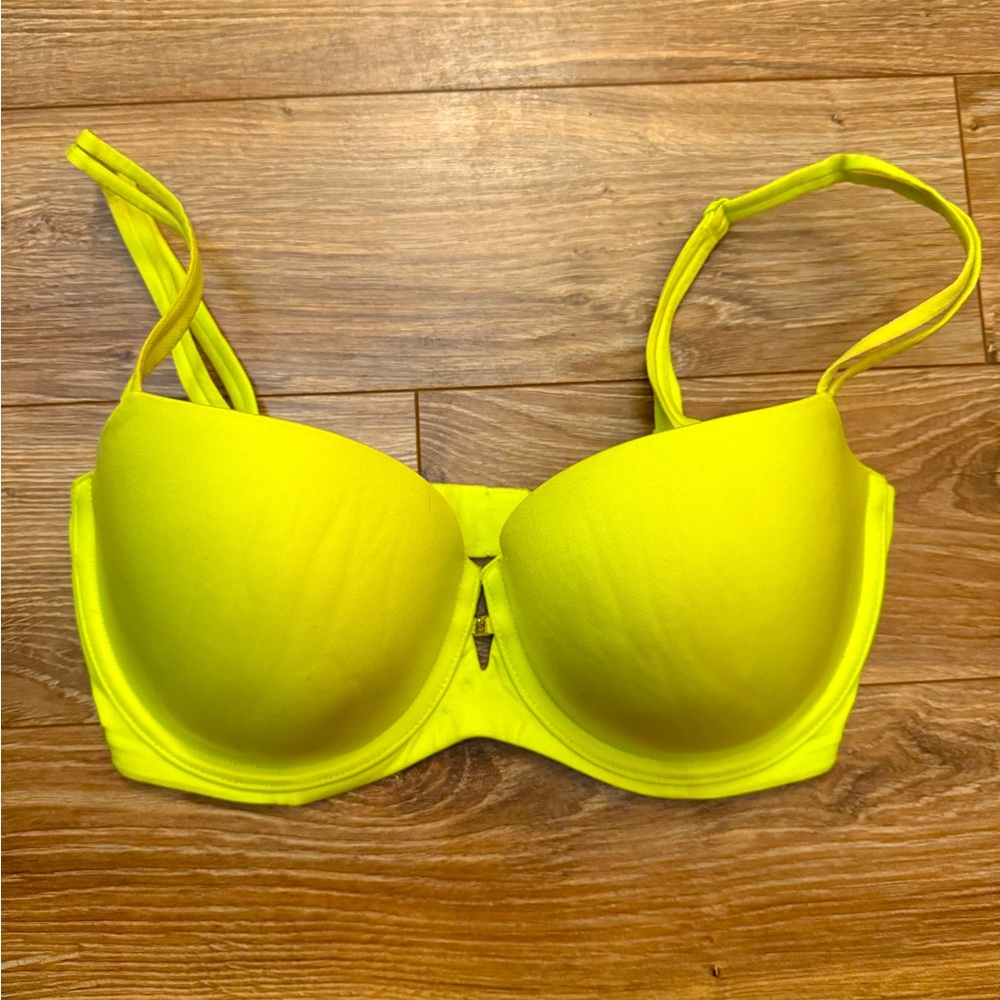 VS Very Sexy Bra